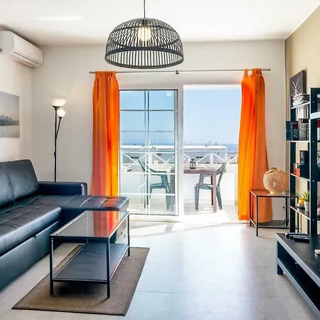 Panelo Apartmán Puerto del Carmen (Lanzarote)