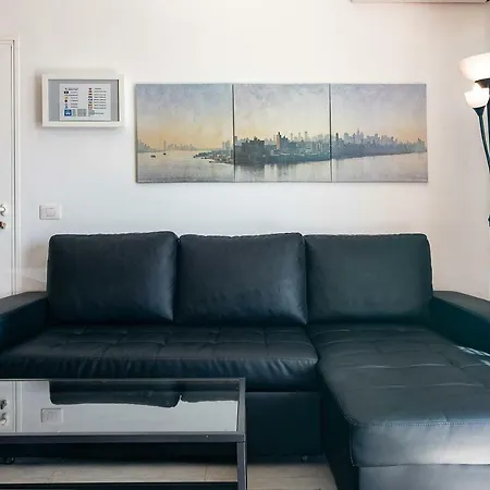Panelo Apartment