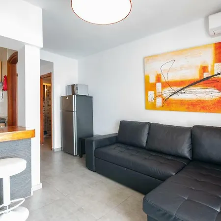 Apartment Panelo